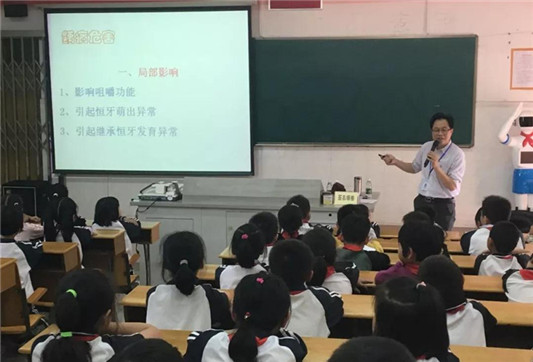 小朋友開始換牙？爸媽可得當心啦