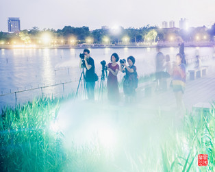 一場“大霧”讓順峰山公園美成仙境！（順德城市網網友“見佛聞山”攝）