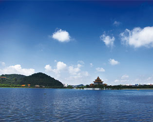 風(fēng)和日麗，仿若天上人間，大美順德。（網(wǎng)友“18680005755”攝）