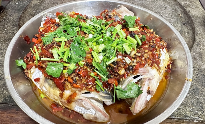 “剁”椒魚頭，讓你上頭！