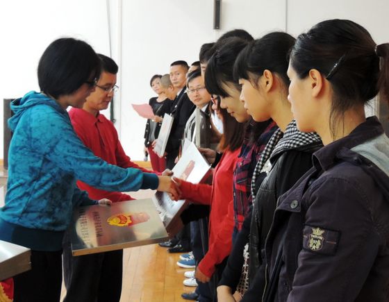明年或成立團體義工，企業義工是主力