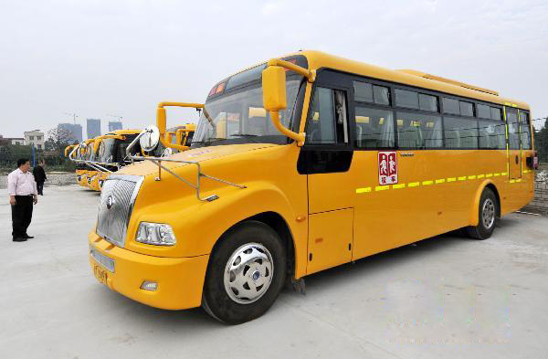 監管嚴了！三成校車暫未領到“通行證”