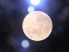 鐘樓中秋夜：既能賞月，又能聽月