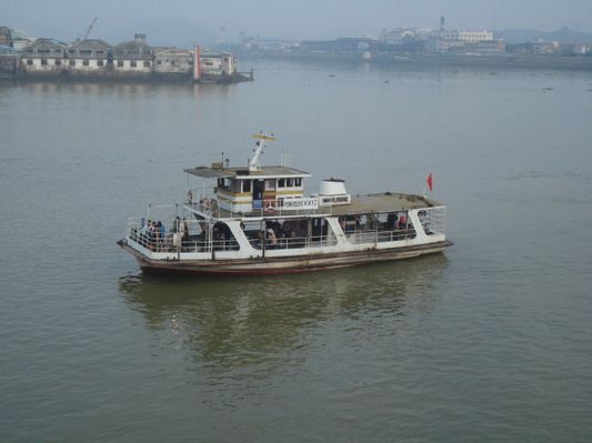 市民：沙頭渡口不能停，發展水巴是趨勢