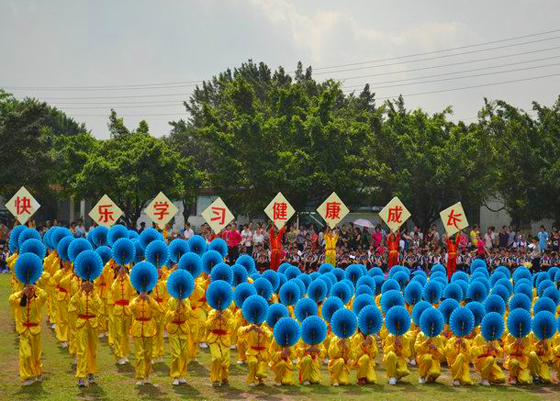 體藝節(jié)千人展示，看三洲學(xué)校的精彩