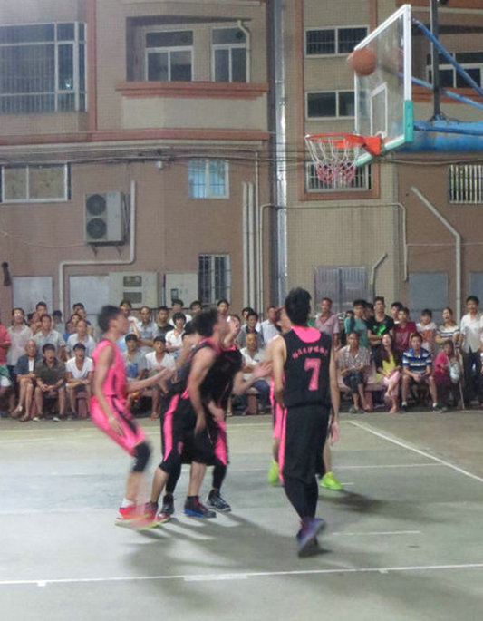 勒流青少年籃球賽閉幕，勒流汽修制勝