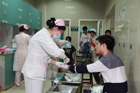 就是Ta們，讓大家順利度過了生命接力賽
