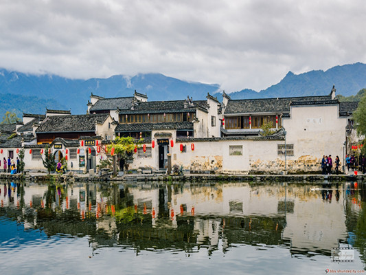 春光正好，不如去“畫(huà)中的村莊”走走！