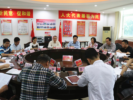 市人大調(diào)研順德：代表聯(lián)絡(luò)站要貼近基層