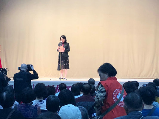 黃燕霞：不忘初心，我們把鄉親當親人