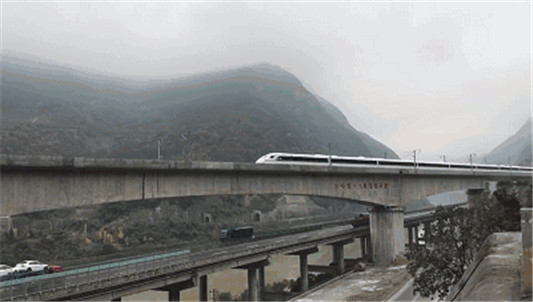 好消息！明年可與紙質火車票說再見