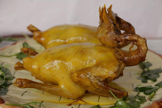 鹽焗乳鴿，竟成了川菜館的招牌菜！