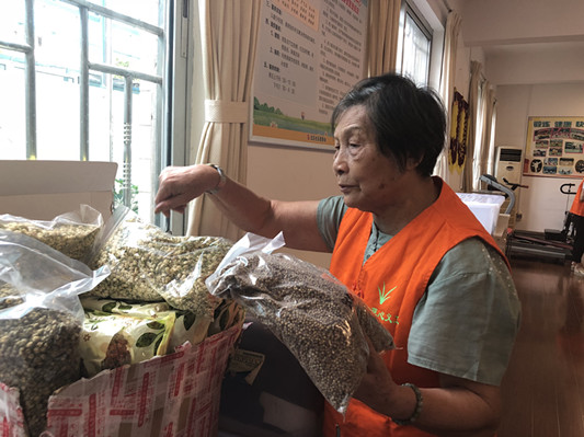 鳳城凡星候選人周月娥：做義工，越做越有勁