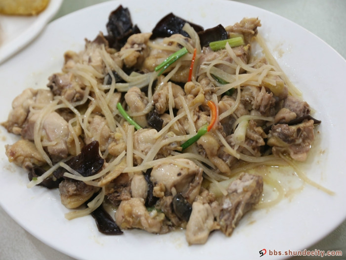 大良“污糟雞”？竟引得美食家連連稱贊