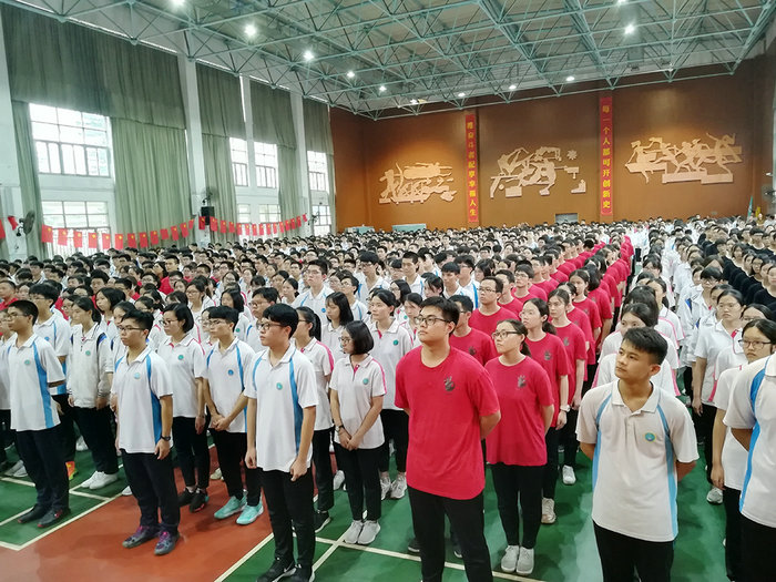 點兵授旗壯士氣！順德學校上演花式祝考