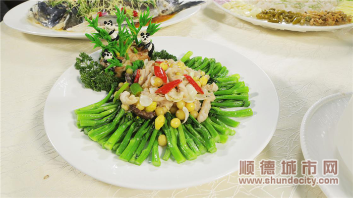 勒流這道菜遠炒水蛇片，美味極了