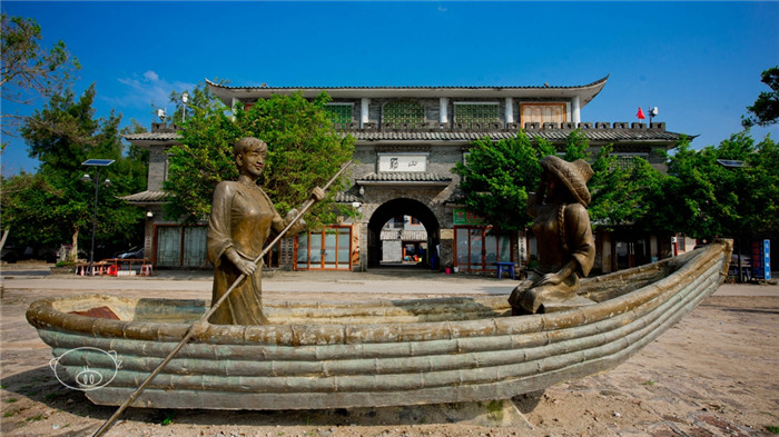 淺海灘涂，臨海小漁村畫卷活現眼前