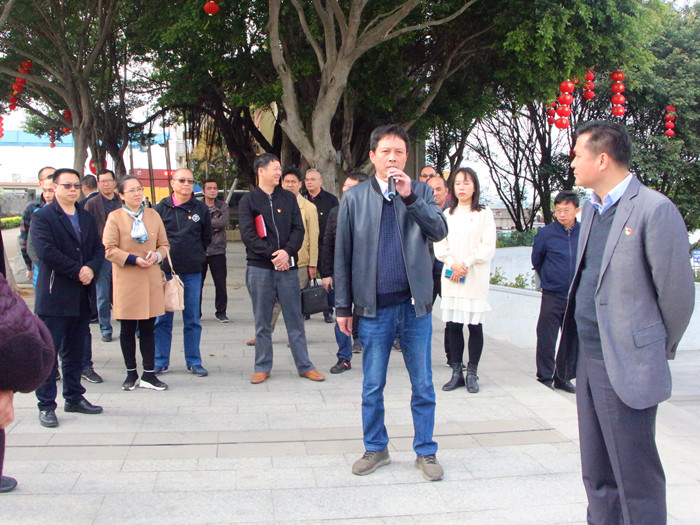 參觀黃連交流經驗，鄉村振興再掀高潮