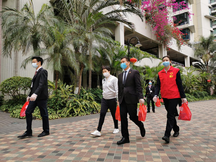 德和社區：隔離不隔愛，他們上門送愛心湯圓