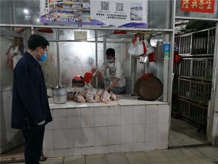 樂從：落實“零存欄”和“ 1110”，確保農貿市場安全健康