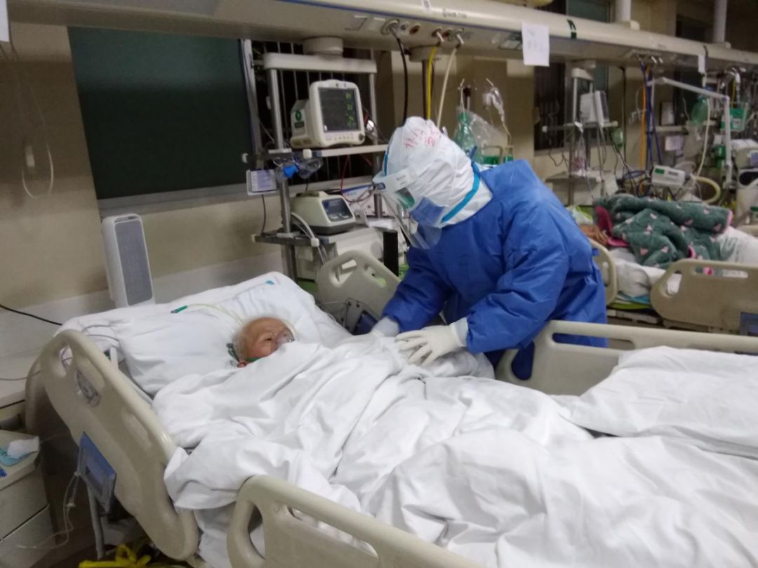 援鄂日記 | 林紹怡：廣東燉湯把重癥患者喝哭了！