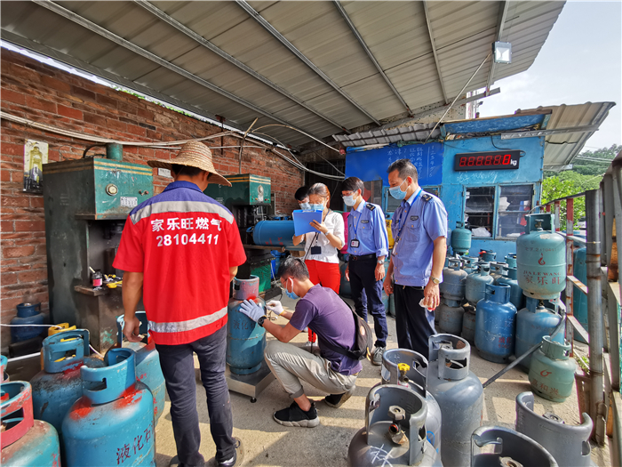 樂從：確保群眾用氣安全，瓶裝液化氣抽查在行動