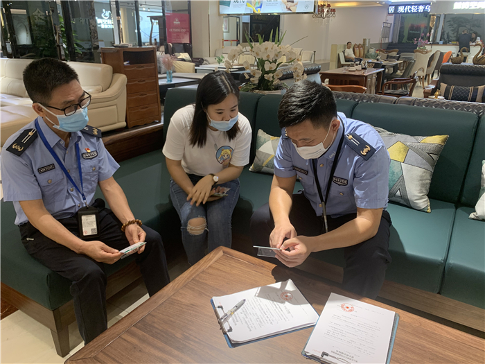 樂(lè)從開(kāi)展家具城重點(diǎn)商戶產(chǎn)品標(biāo)簽化檢查