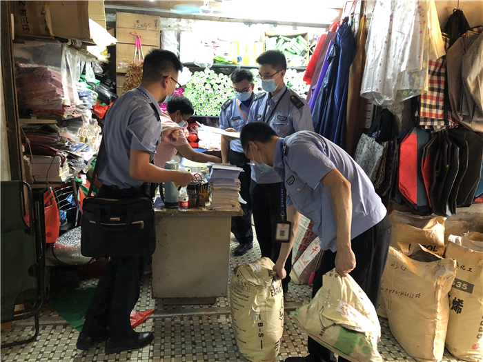 樂從：嚴查不合格塑料袋，推進節能減排和環保工作