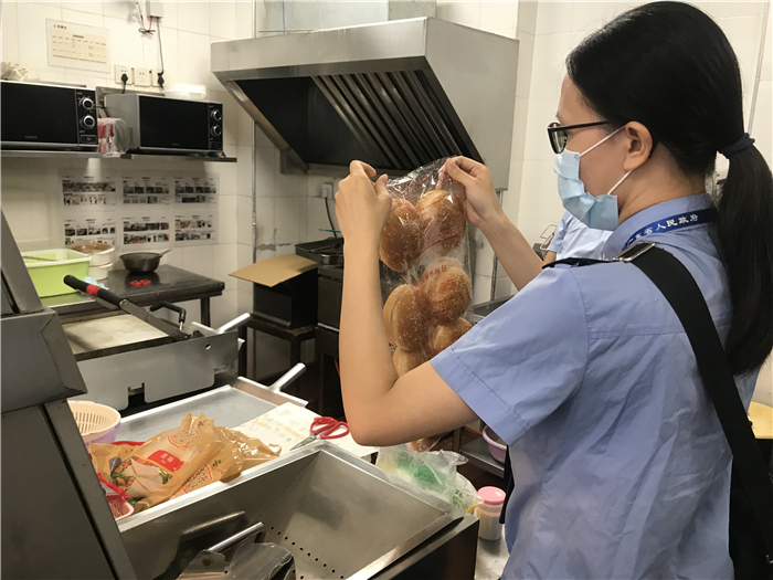 防微杜漸，樂從對漢堡類食品開展檢查