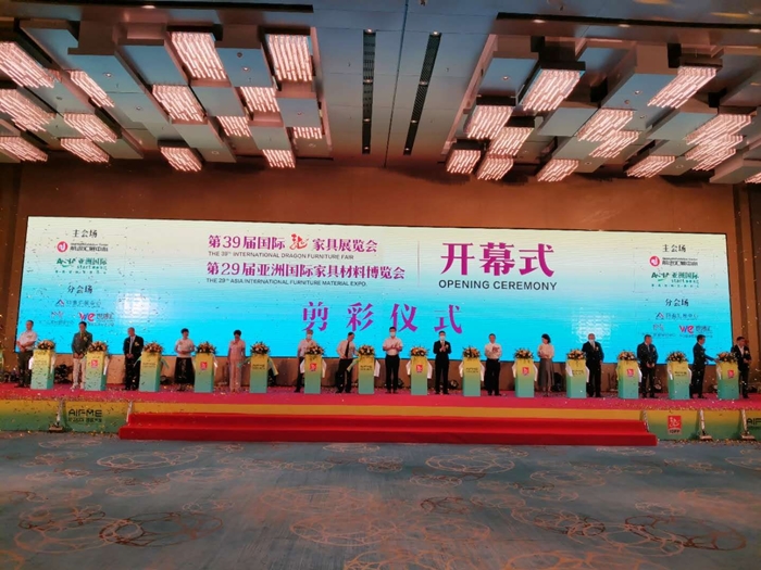 龍江“兩展”升級(jí)開幕，規(guī)模最大，人氣爆棚！