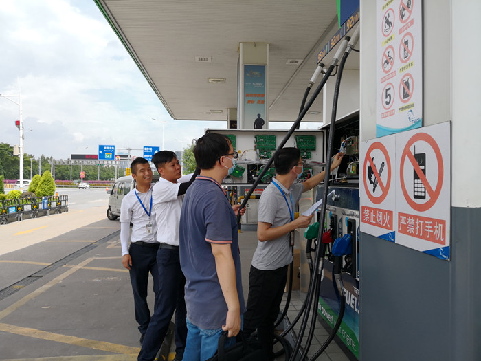 大良：開展加油站油品質量及計量監管
