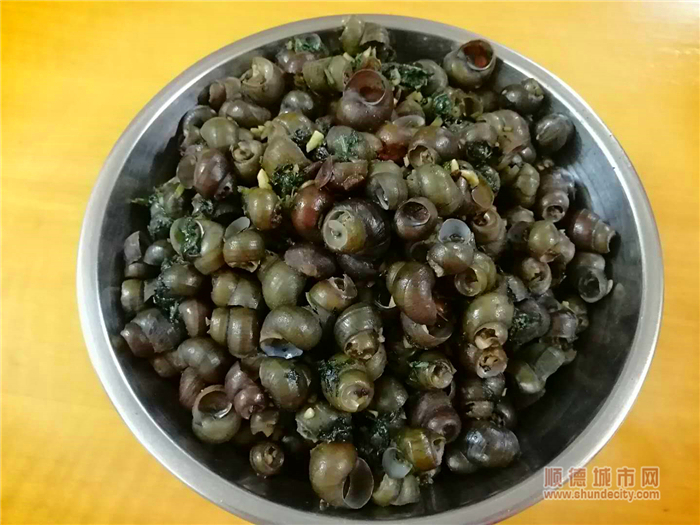 百姓廚房｜紫蘇爆炒田螺，夜宵下酒就好這一口！