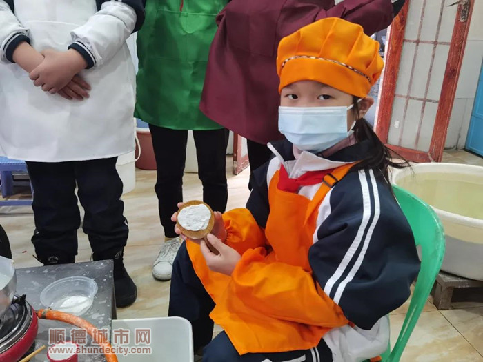 順德這所學校青年教師培養碩果累累，是有什么秘訣嗎？