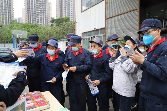 助力節后復產復工，陳村禁毒反詐宣傳進廠企