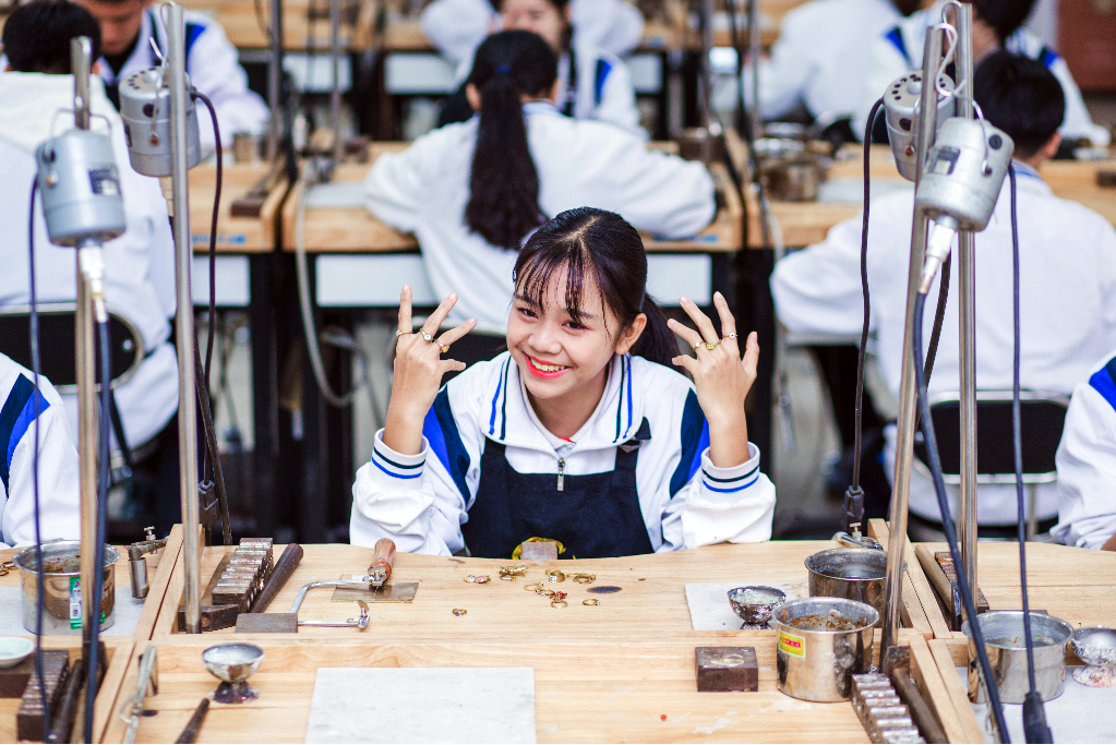 右眼新聞：倫教印象 珠光熠熠