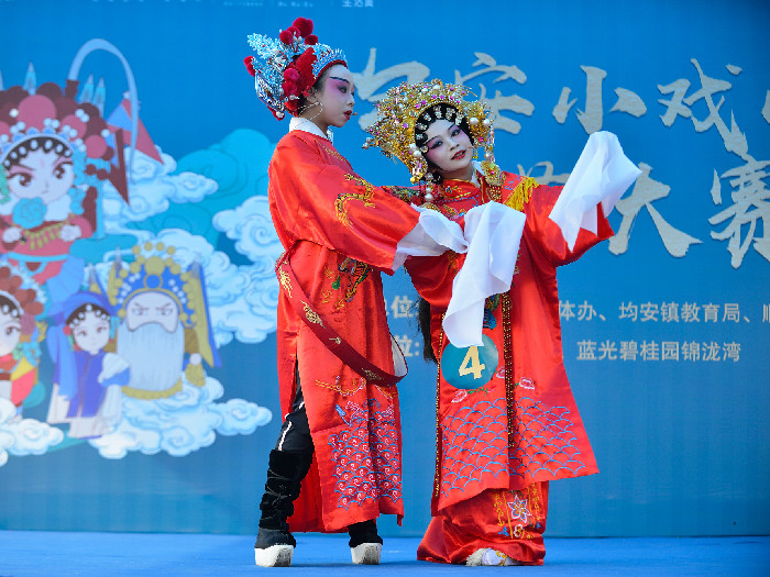 右眼新聞：讓青年感受曲藝文化魅力
