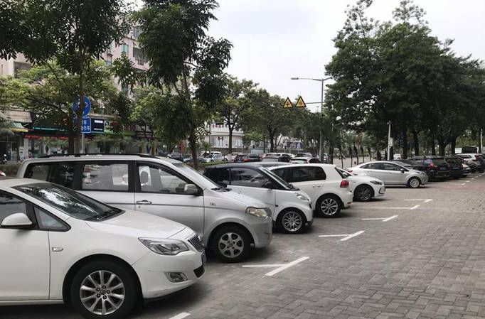 注意！4月18日起，大良多個路段路邊停車位開始收費
