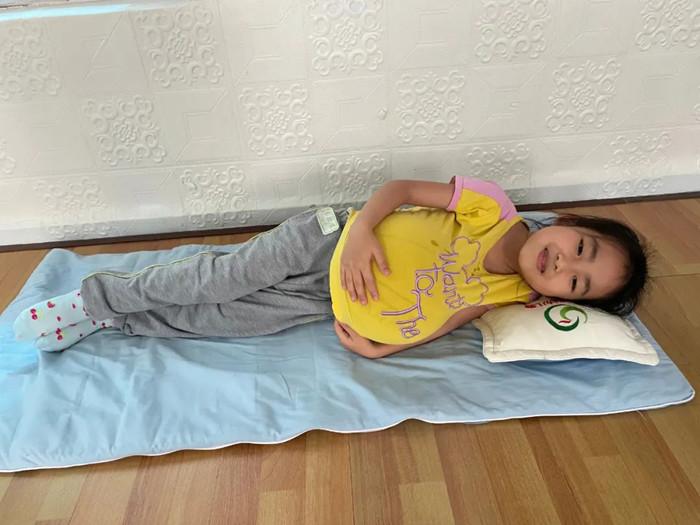 大良：愛的體驗！幼兒園出現萌萌的“小孕媽”