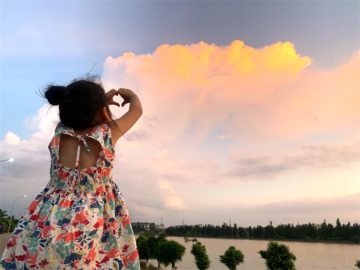 壹周美圖：抬頭是晴空，美景入眼簾