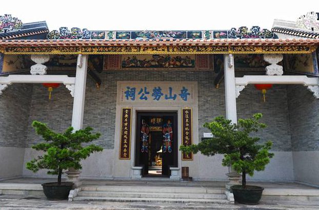 周末不妨到樂從逛逛祠堂，欣賞古建筑之美吧！