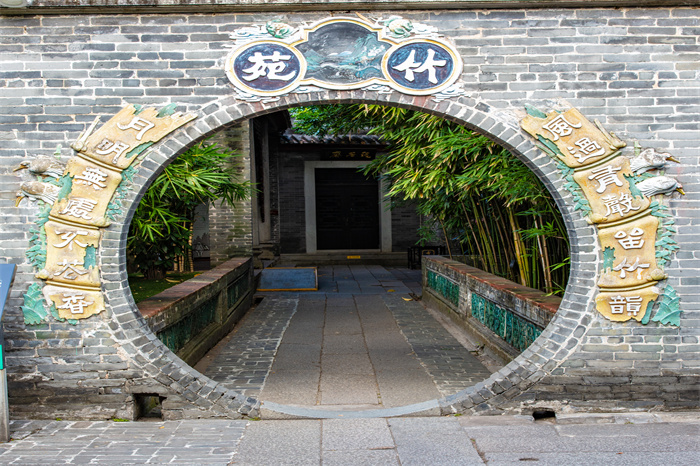 大園包小園，幽深園林巧奪天工