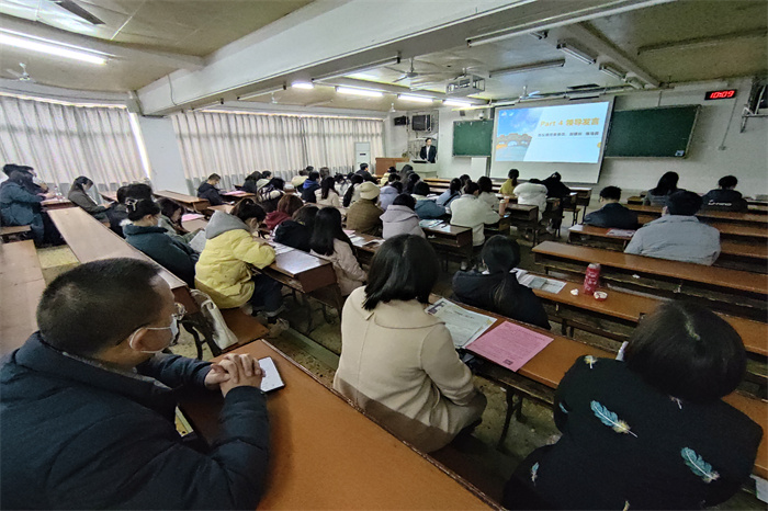 赴高校宣講 杏壇面向全國引進好老師