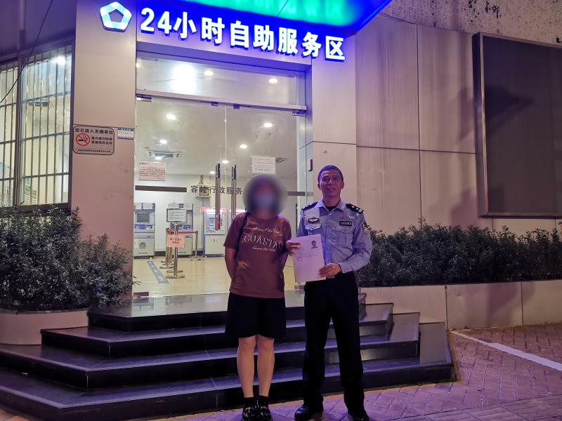 容桂：一份凌晨辦理的身份證明，背后故事很暖心
