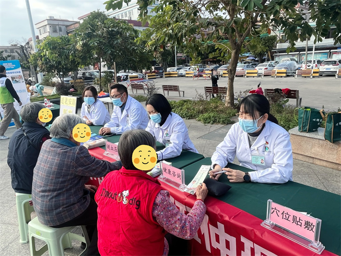 黨建引領進村居，順德伍醫便民服務踐初心！