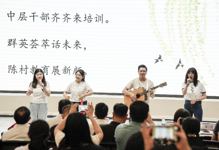 精挑細(xì)選善用，陳村全過程培養(yǎng)教育管理人才
