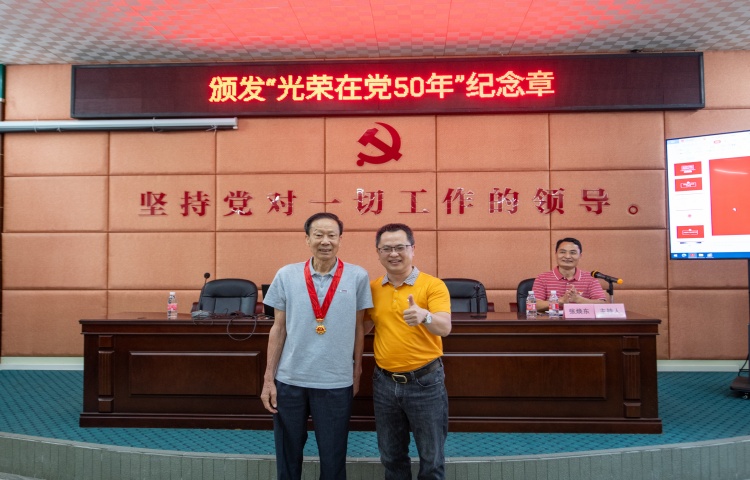 均安：紅心向黨不褪色，銀發先鋒再生輝