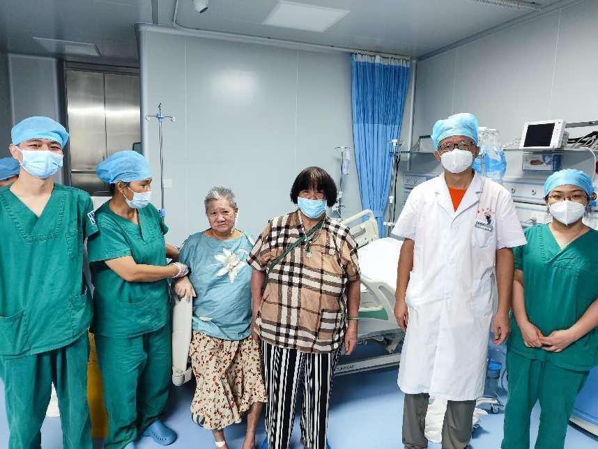 孤寡老人頸部現巨大膿腫，新容奇醫院多科協作“拆雷”