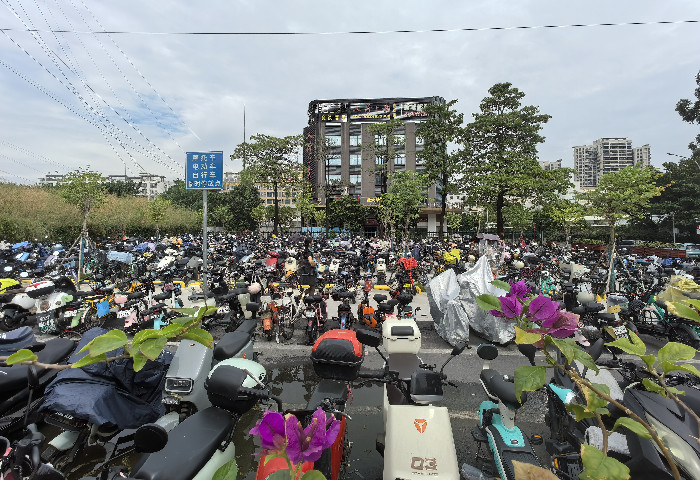 陳村：地鐵口沿線新建停車泊位，讓市民停放非機動車更便捷