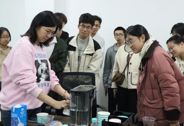 凝“新”向未來，杏壇組織大學生交流活動