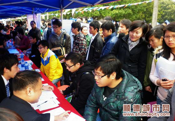 人才載體：筑好舞臺(tái)，英雄有用武之地